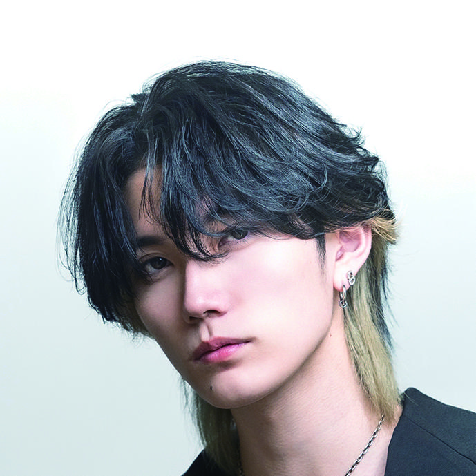 KAMISMA【カミスマ】 NAVY & LIPPS hair 青山 SNAP-1