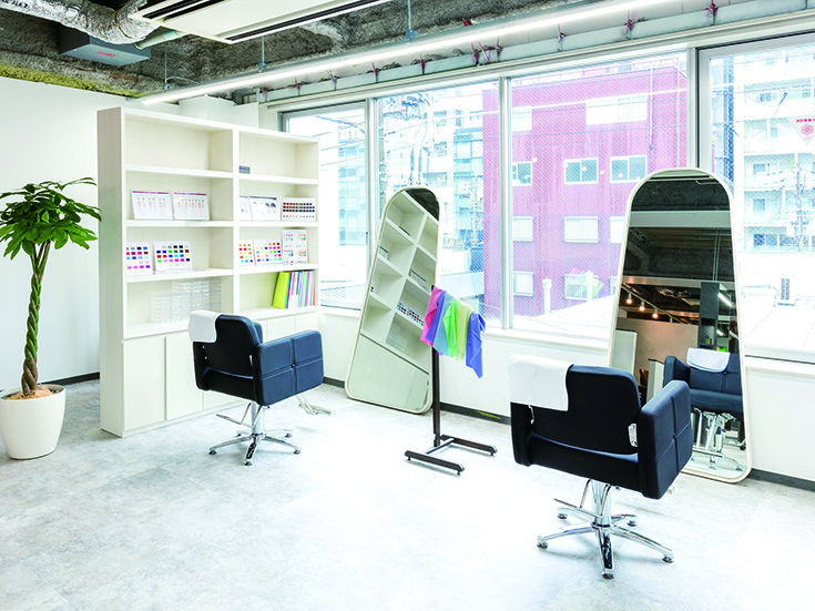 KAMISMA【カミスマ】:, (comma)